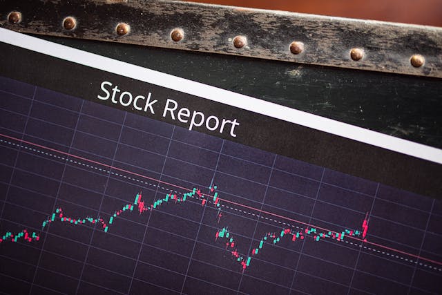 oil royalty stocks 2026.jpg