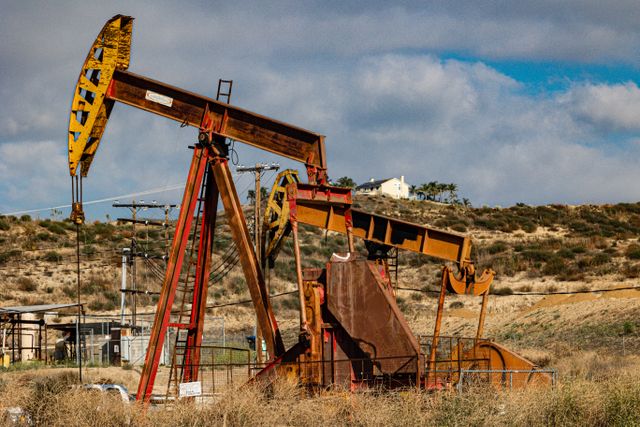 What Is a Mineral Deed? Rights and Ownership