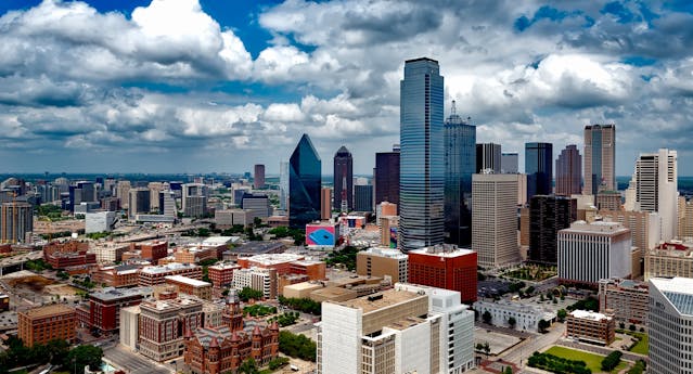 Invest in Oil Wells in Texas: Opportunities, Risks, and How to Get Started