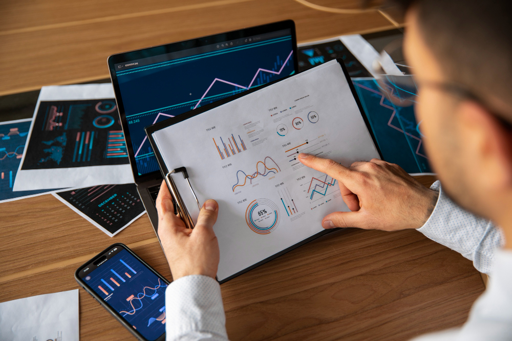 A Guide to Year-End Tax Benefits for Oil and Gas Investors